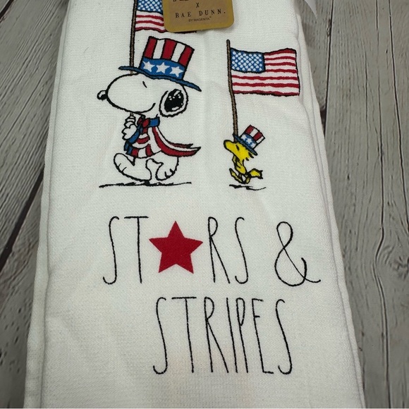 Nwt Rae Dunn & Peanuts collaboration Patriotic stars & stripes Kitchen Towels - Picture 3 of 6